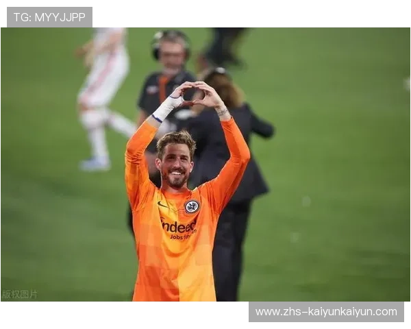 法兰克福门将特拉普训练中受伤，预计缺阵四周