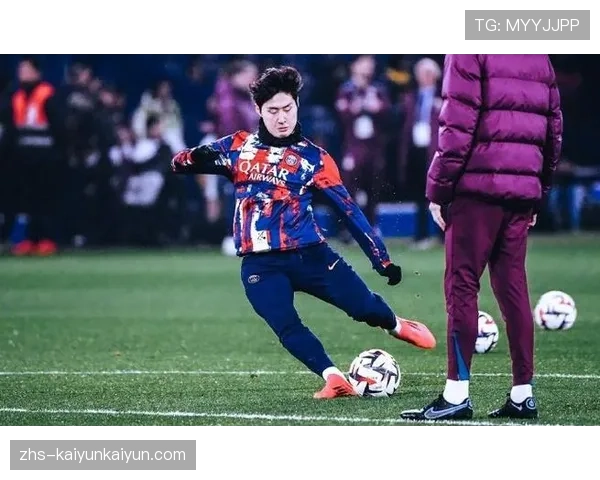 巴黎圣日耳曼3-0完胜昂热，李刚仁传射建功六分领跑